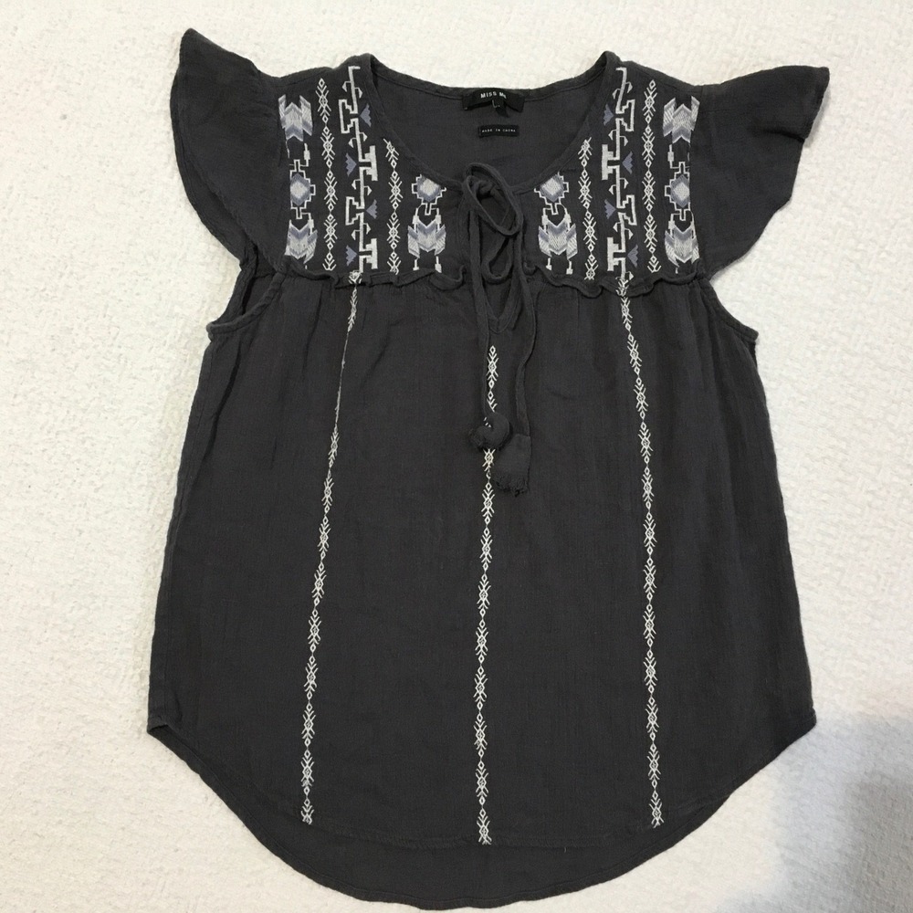 Miss Me Flutter‎ Sleeve Sz S Tie Neck Top Embroidered Boho Western Bohemian